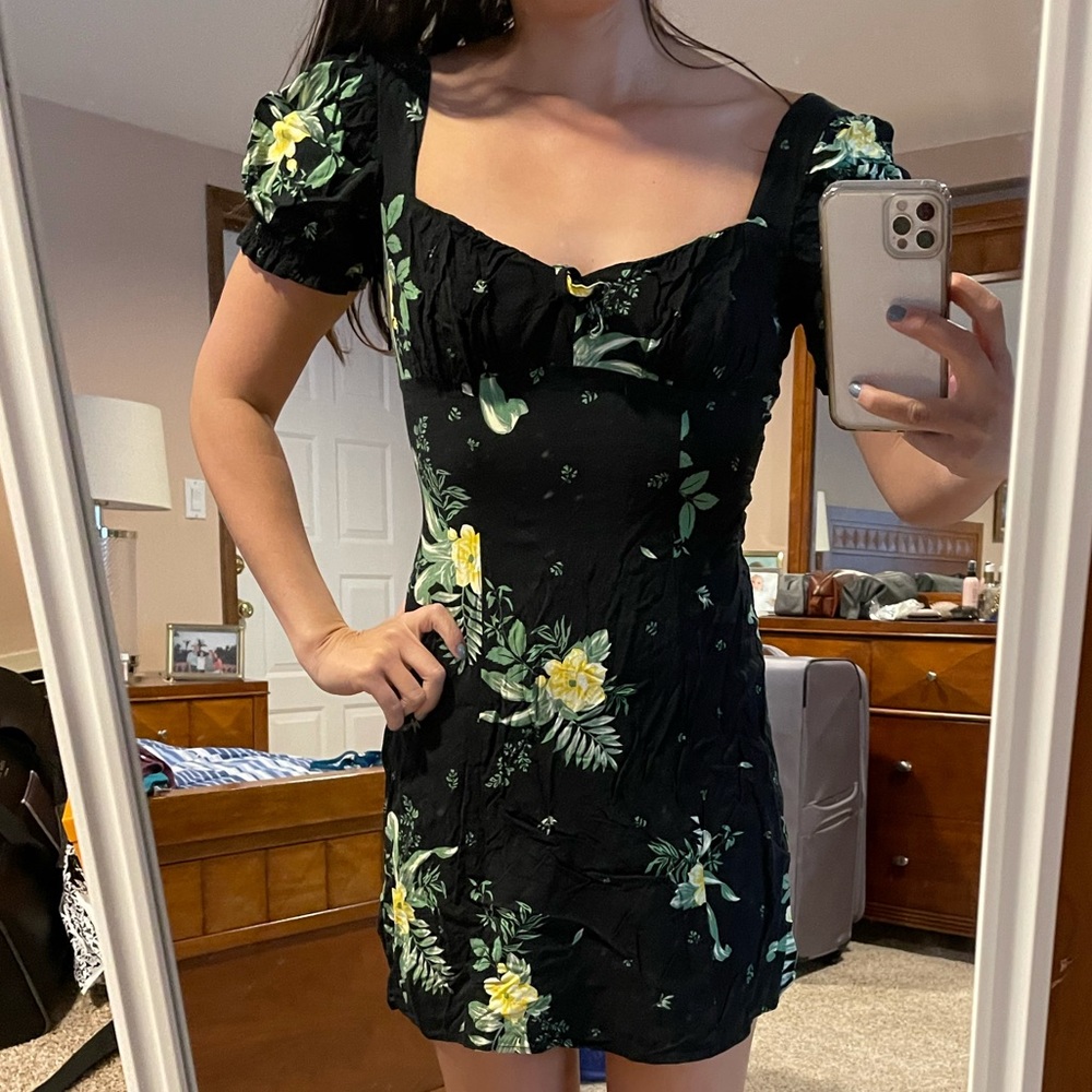 Urban Outfitters Dress Size Medium